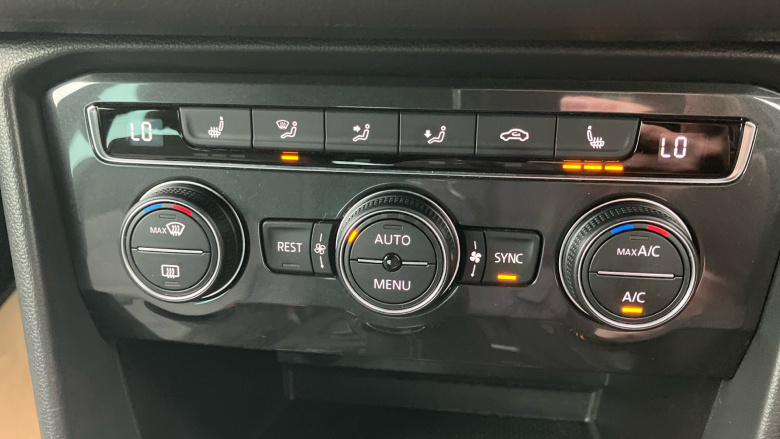 Volkswagen Tiguan 2.0 TDi 150 R-Line 5dr Diesel Estate